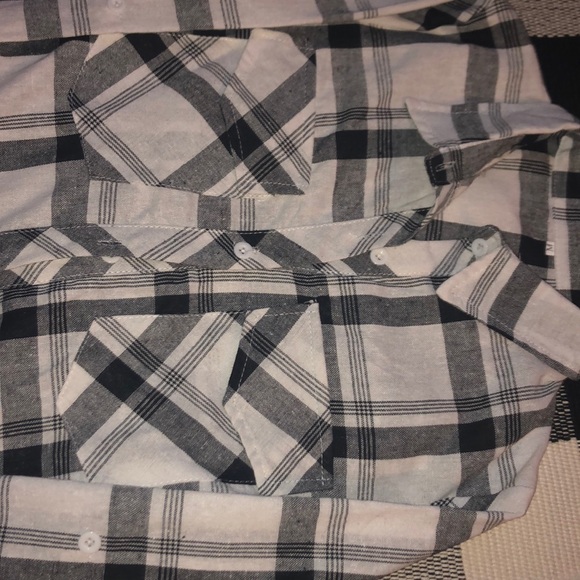 Button plaid - Picture 2 of 4